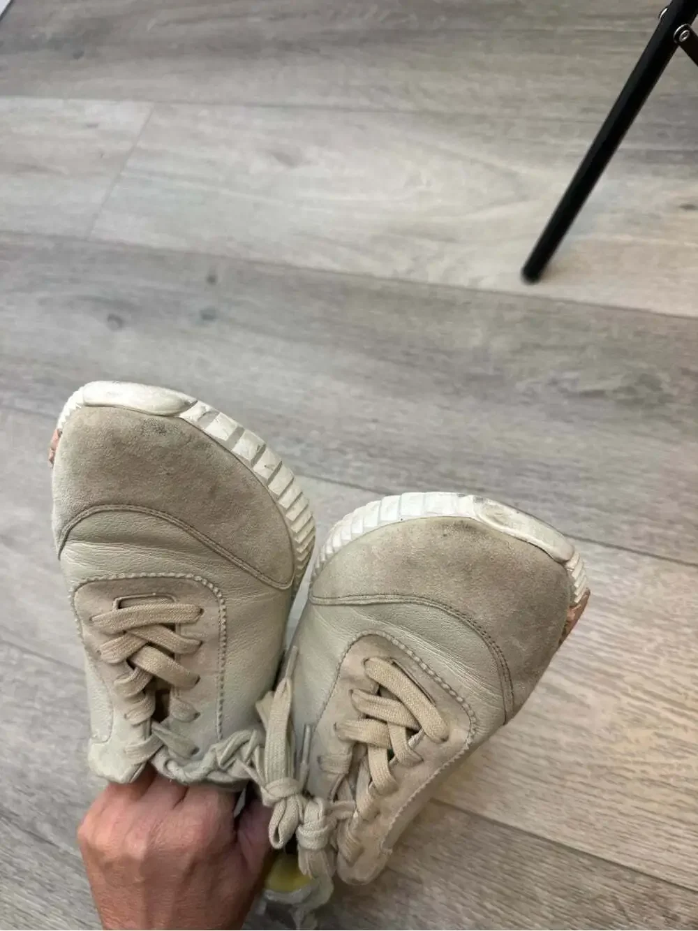 Hermes’ bouncing goatskin suede sneakers beige size 39